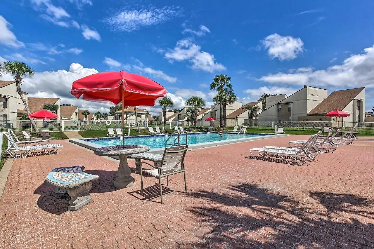 Daire Pcb Resort Condo With Pool And Hot Tub Walk To Beach! Panama City Beach