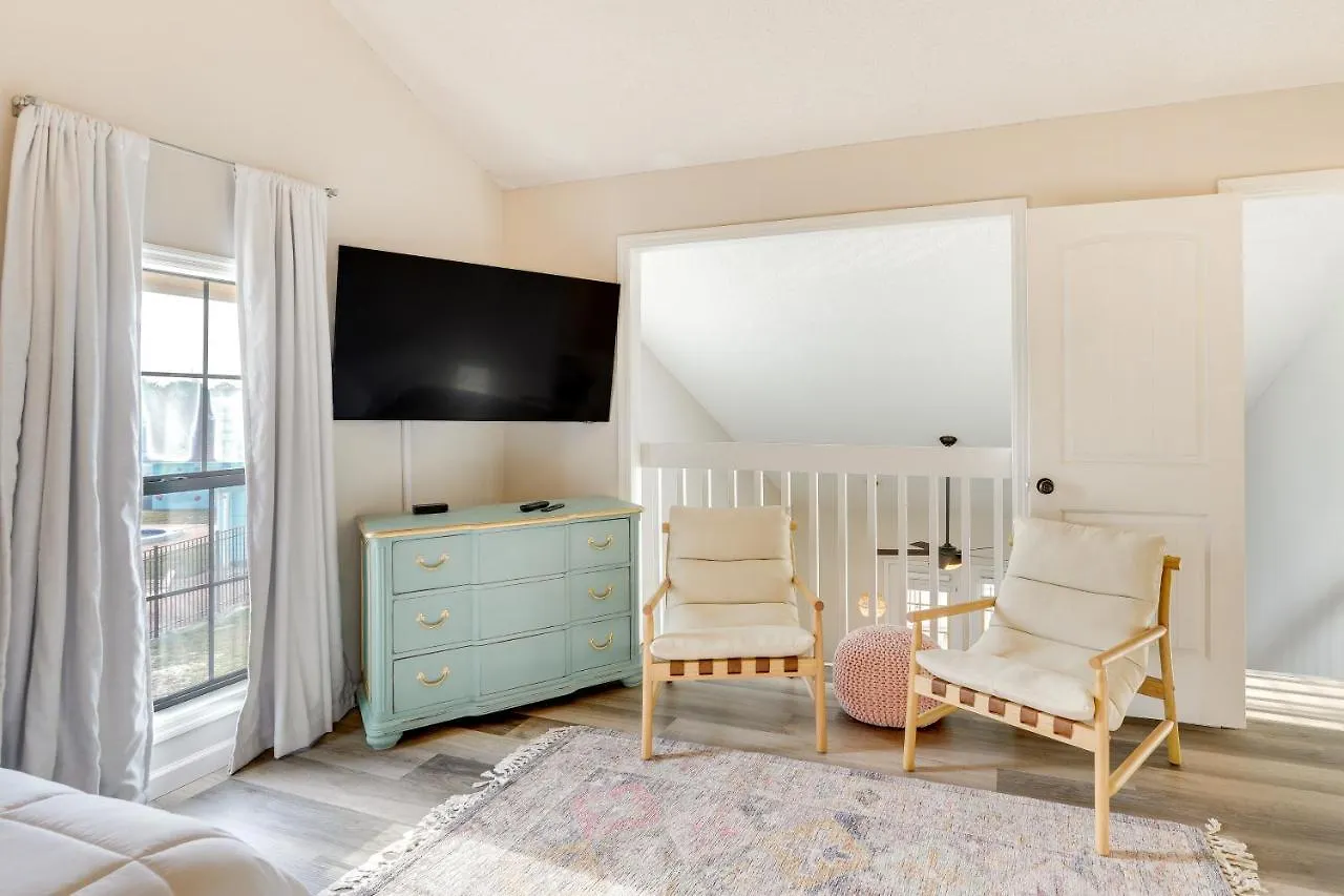 Pcb Resort Condo With Pool And Hot Tub Walk To Beach! Panama City Beach Daire