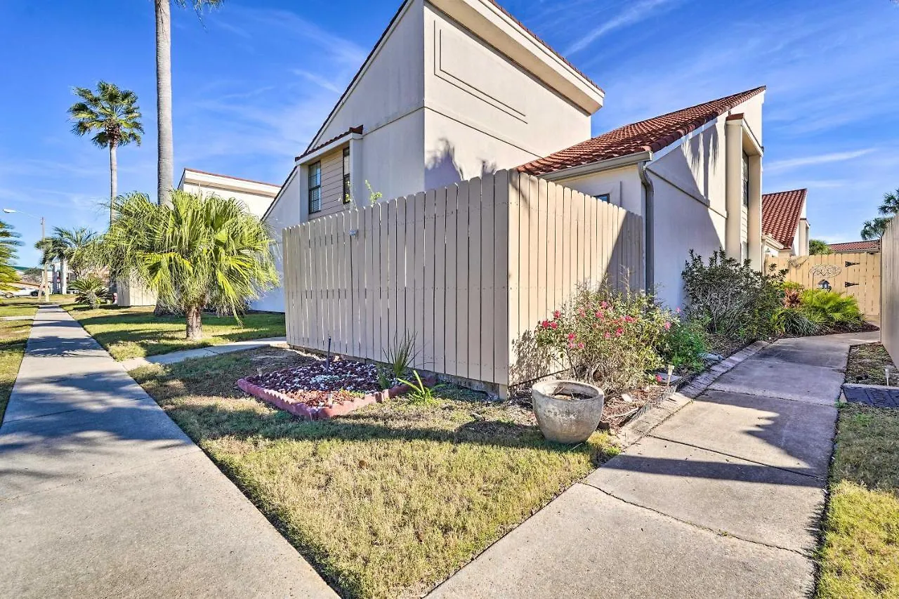 Pcb Resort Condo With Pool And Hot Tub Walk To Beach! Panama City Beach