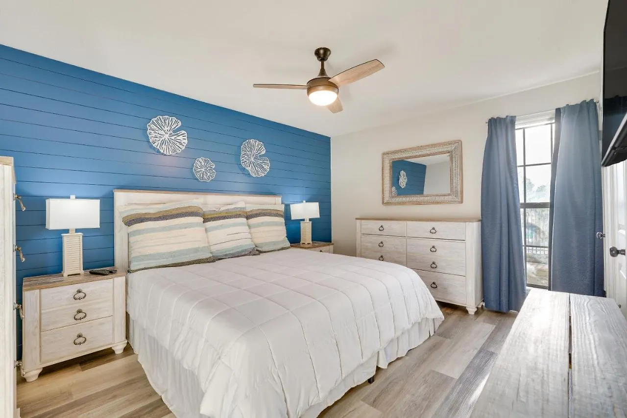 Pcb Resort Condo With Pool And Hot Tub Walk To Beach! Panama City Beach